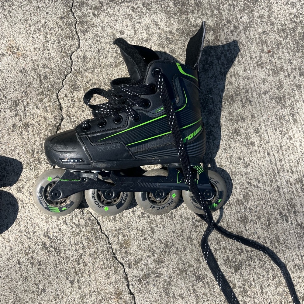 Kids Black & Green Inline Skate - size 1- 4